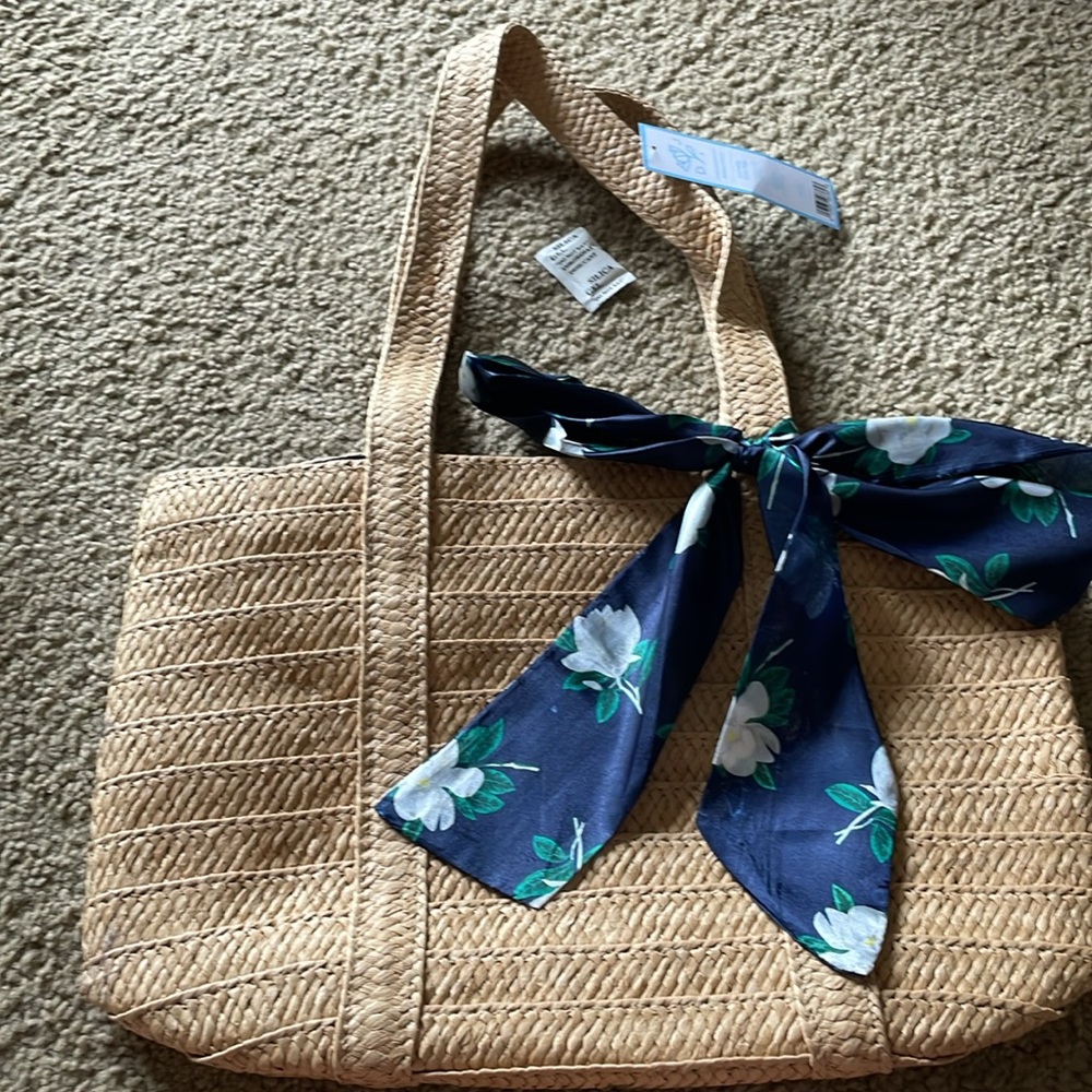 Brand new never opened until this photo shoot Draper James purse with navy scarf